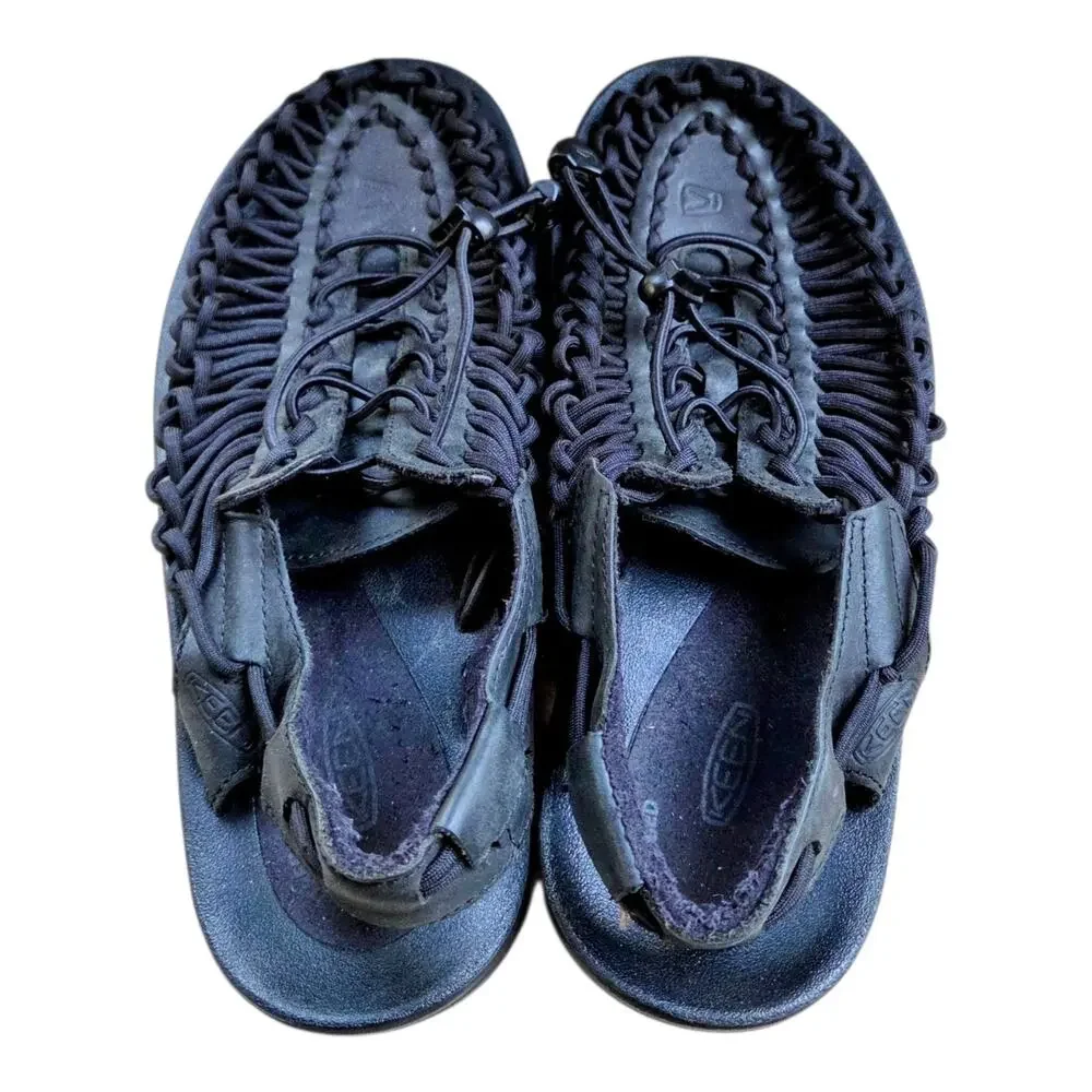 KEEN Uneek Men 9.5 Black Bungee Cord Water Sandals Outdoor Hiking Shoes 1014097